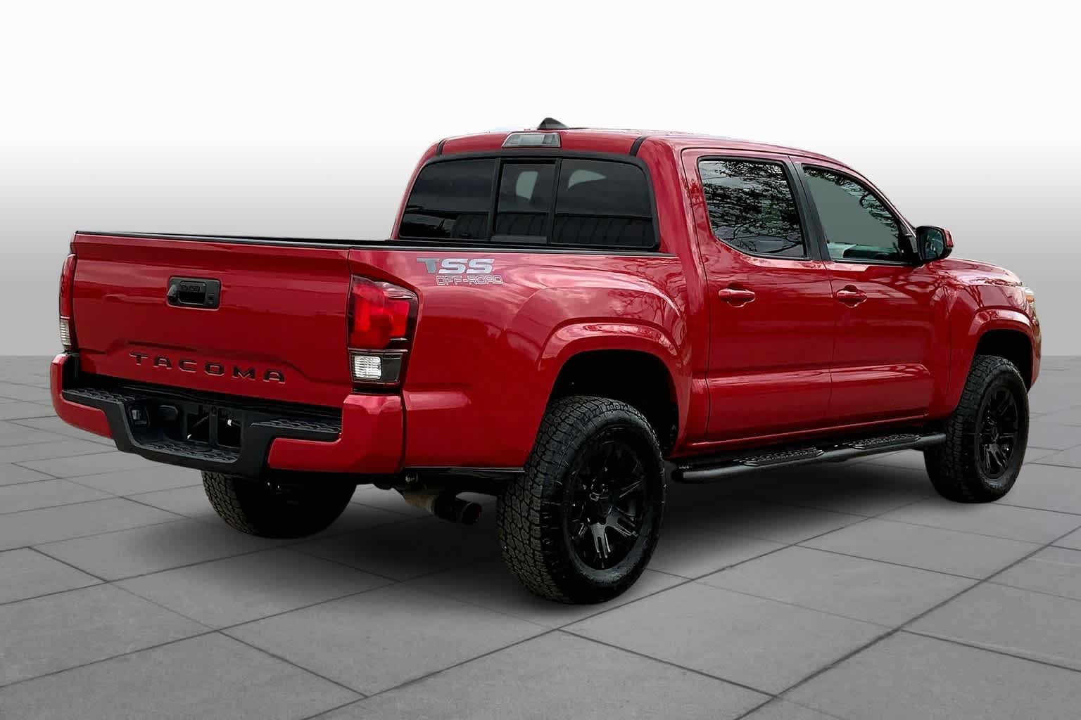 Used 2020 Toyota Tacoma SR w/ SR Convenience Package RWD image 13