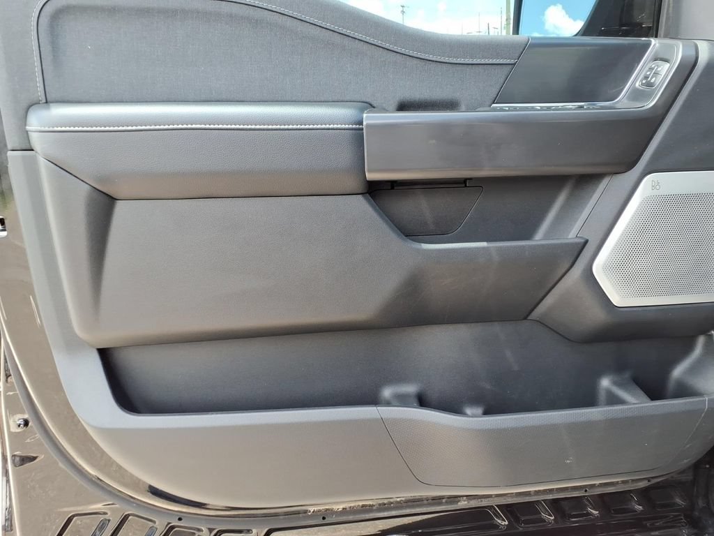 Used 2024 Ford F150 Lariat w/ Equipment Group 502A High AWD/4WD image 22