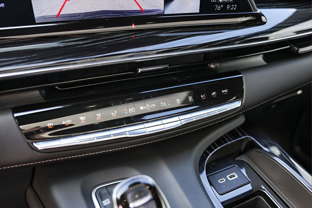 Used 2021 Cadillac Escalade ESV Sport w/ Driver Assist Tech Package AWD/4WD image 19