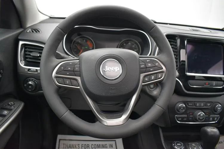 Used 2022 Jeep Cherokee Limited AWD/4WD image 21