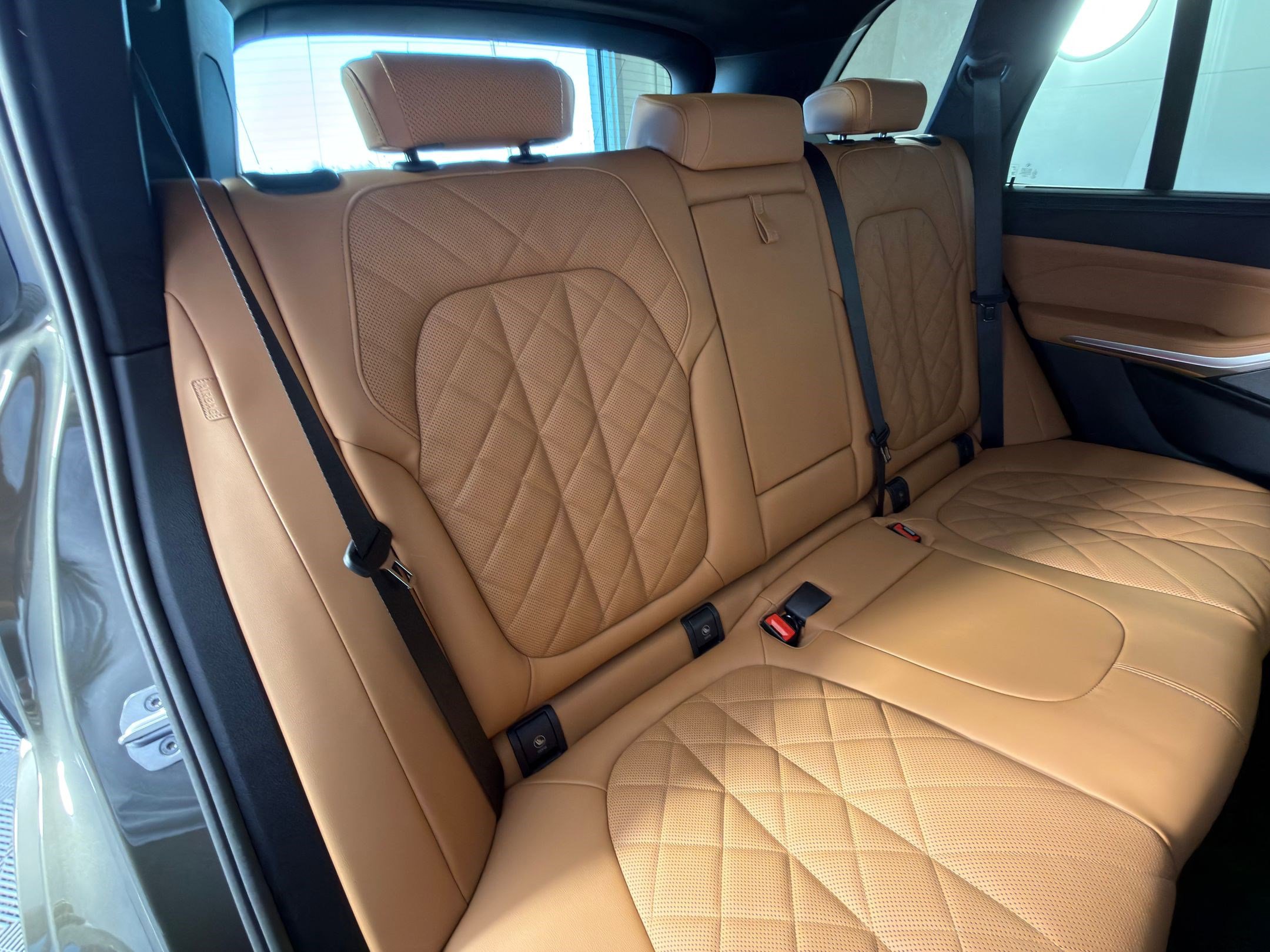 New 2026 BMW X5 xDrive40i w/ M Sport Package image 32