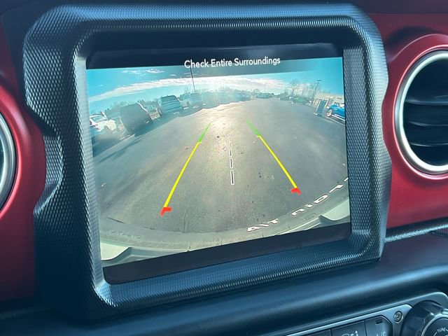 Used 2020 Jeep Wrangler Unlimited Rubicon w/ Uconnect 4C Nav & Sound Group image 21