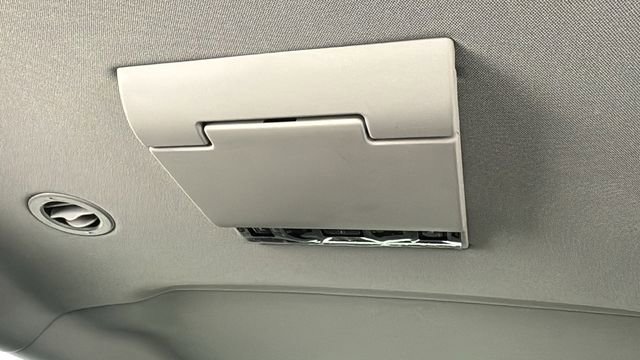 Used 2019 Chevrolet Suburban Premier image 42