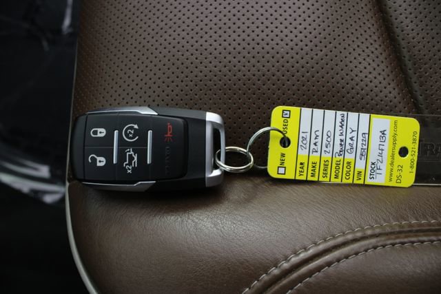 Used 2021 RAM 2500 Power Wagon w/ 75th Anniversary Edition image 9