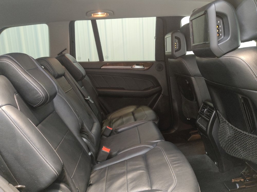 Used 2015 Mercedes-Benz GL 450 4MATIC w/ Lighting Package image 19