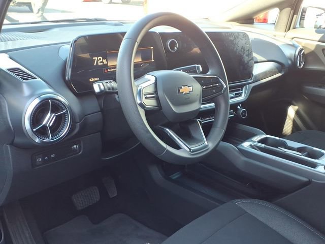 Used 2026 Chevrolet Equinox EV LT image 9