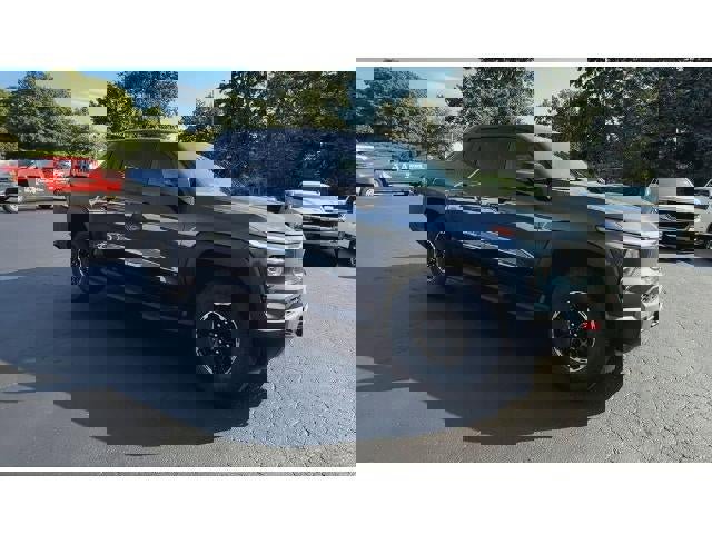 New 2026 Chevrolet Silverado EV Trail Boss image 2