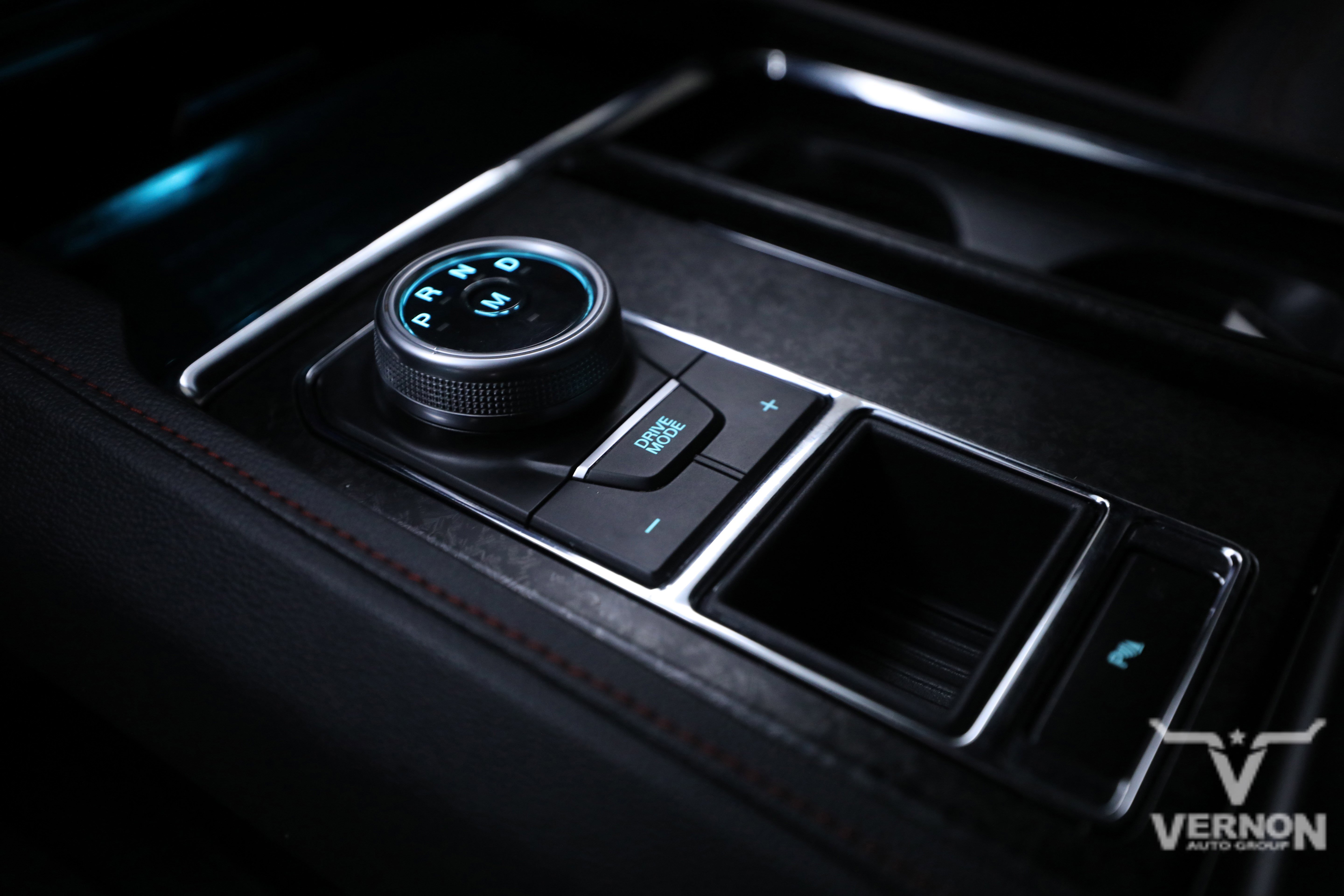 Used 2023 Ford Expedition Limited image 17