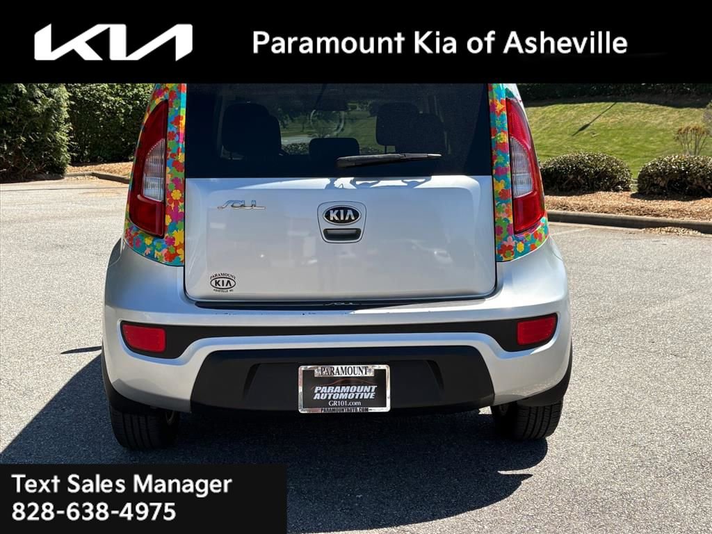 Used 2013 Kia Soul + FWD image 5