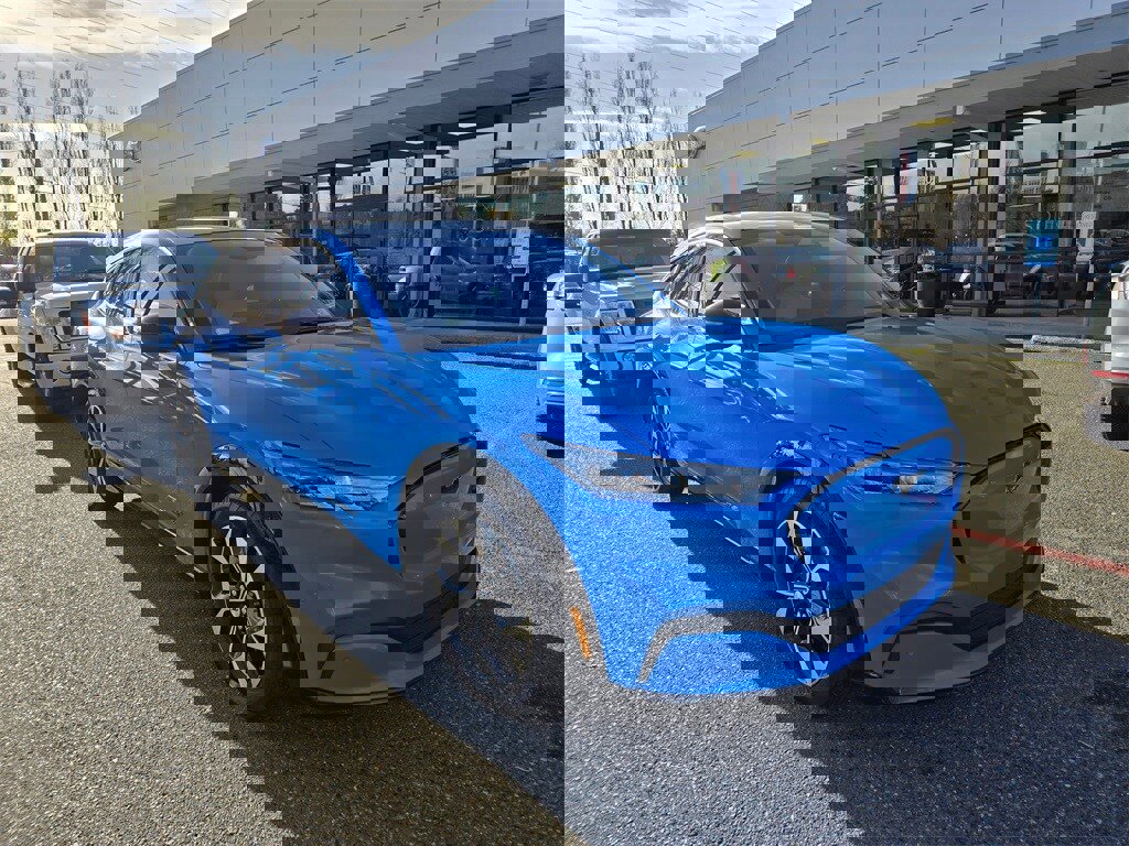 Used 2022 Ford Mustang Mach-E Premium image 3