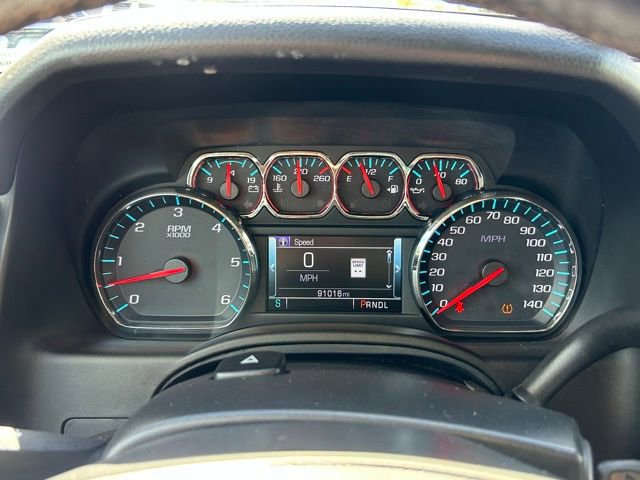 Used 2019 Chevrolet Suburban LT image 19