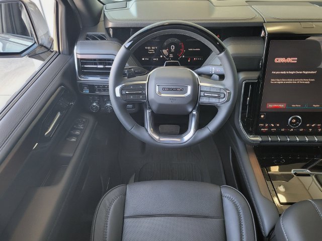 New 2026 GMC Yukon Denali w/ Denali Reserve Package AWD/4WD image 13