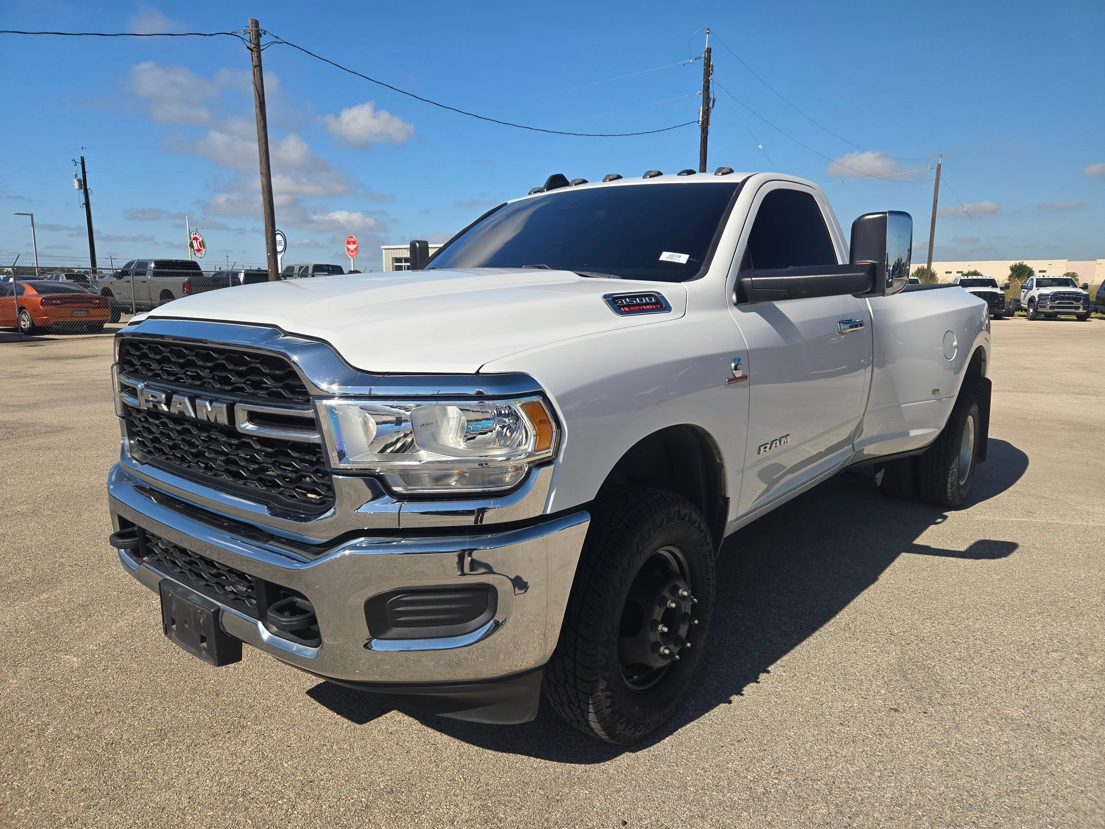 Used 2022 RAM 3500 Tradesman AWD/4WD image 7