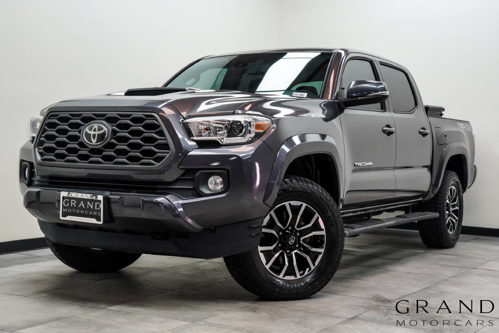 Used 2021 Toyota Tacoma TRD Sport AWD/4WD image 1
