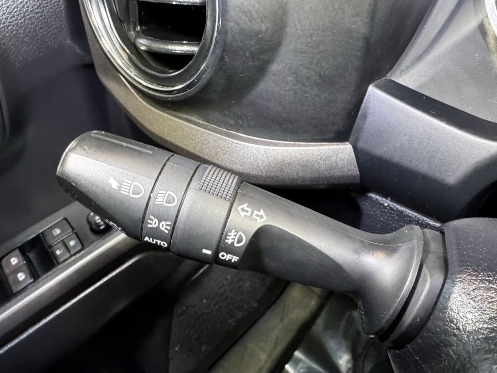 Used 2023 Toyota Tacoma TRD Sport w/ Advanced Technology Package image 28