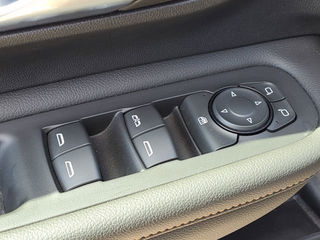 Certified 2023 GMC Terrain AT4 image 25