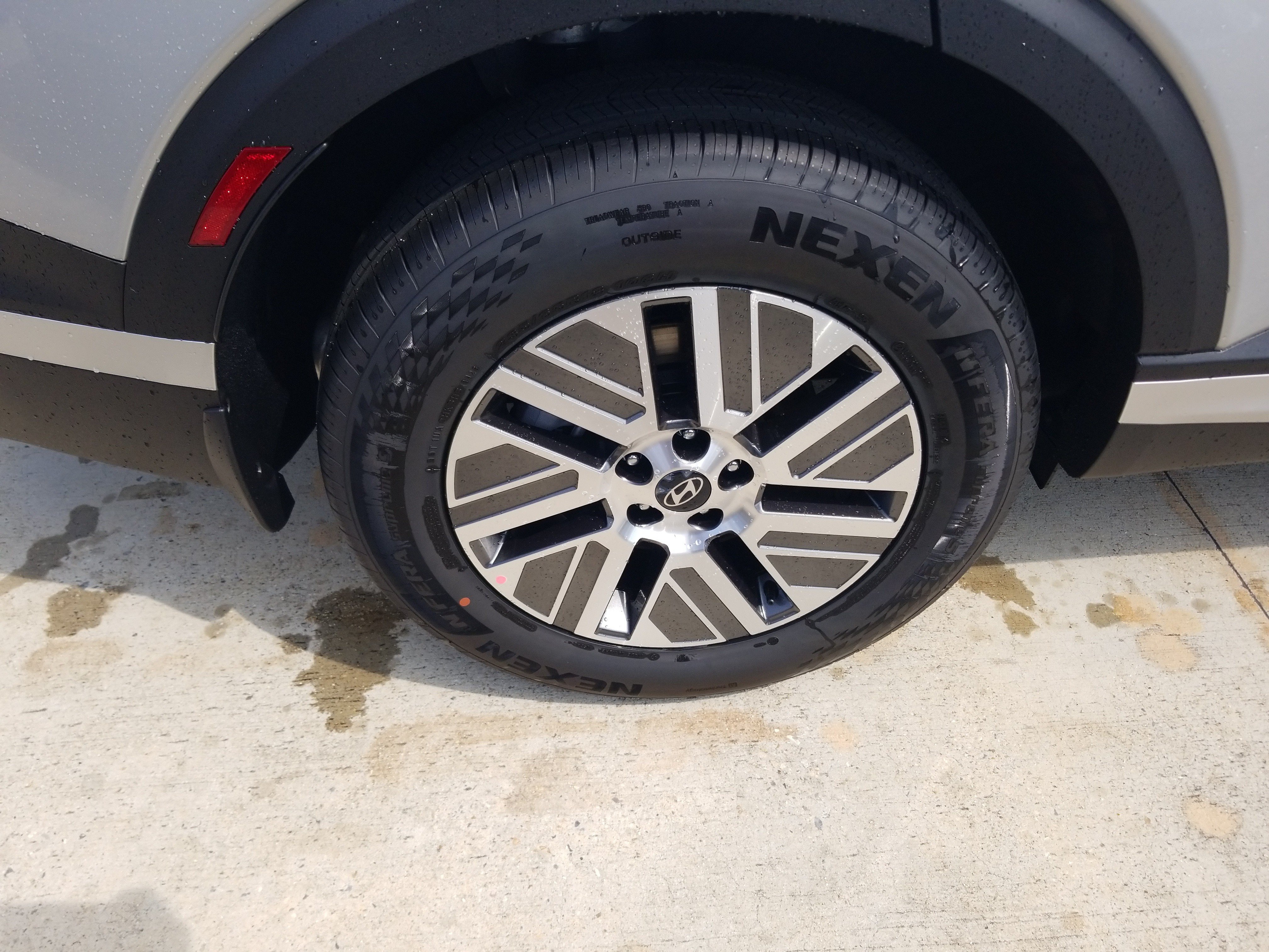 New 2026 Hyundai Palisade SEL Premium FWD image 24