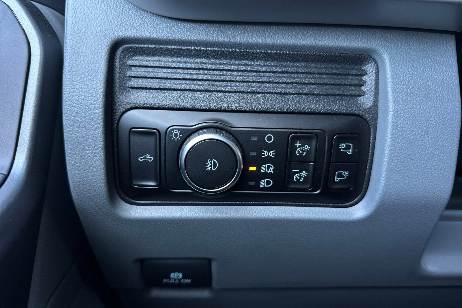 New 2026 Ford F250 XLT w/ F-250 >10K GVWR Package image 24