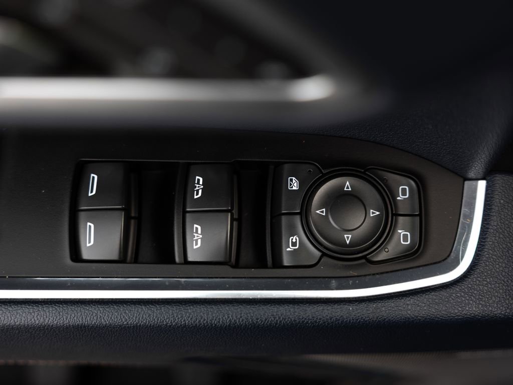 Used 2022 Chevrolet Silverado 1500 High Country w/ High Country Premium Package image 28