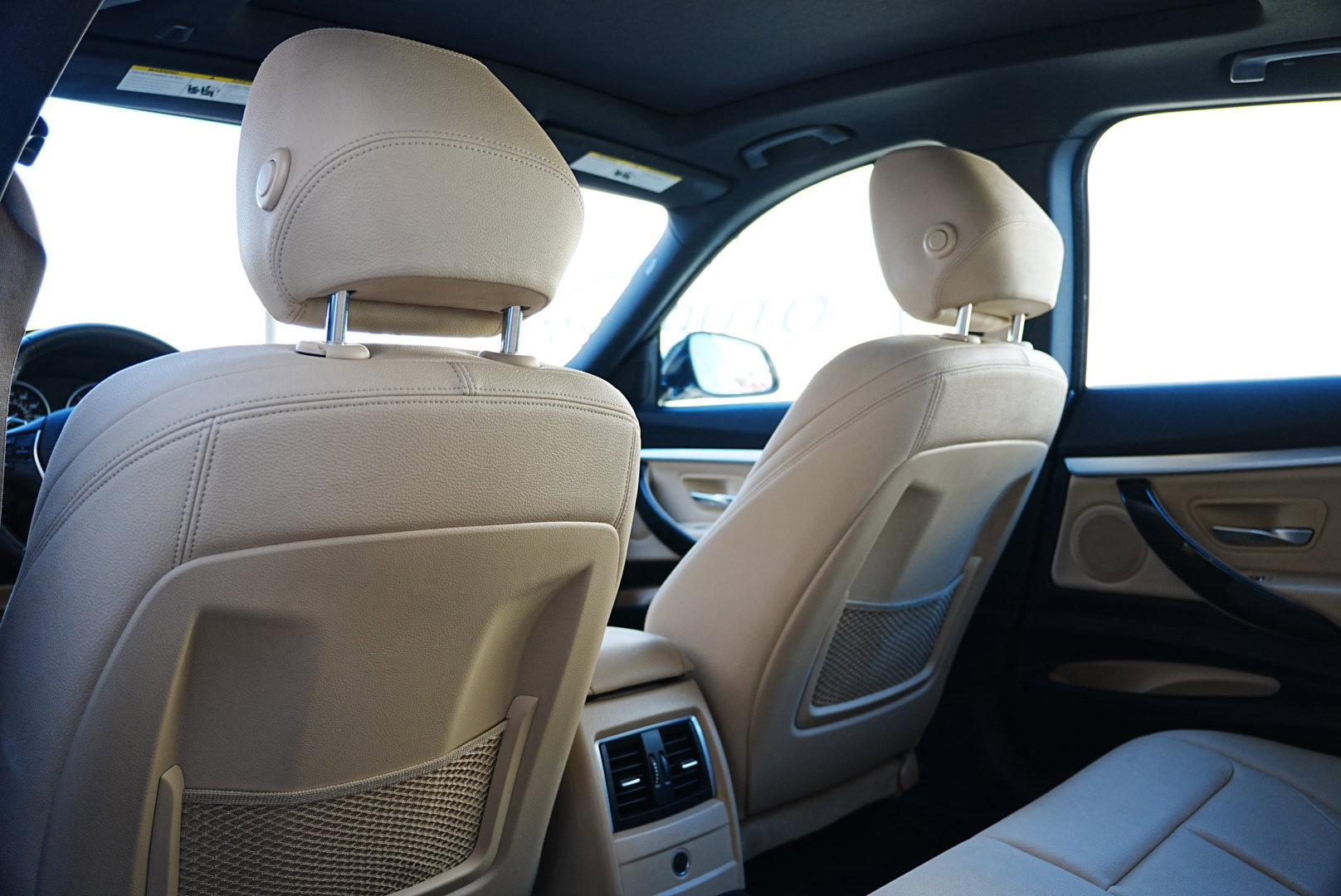 Used 2018 BMW 330i Gran Turismo xDrive image 13