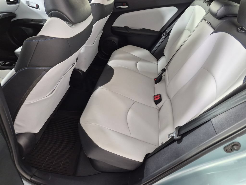 Used 2022 Toyota Prius Limited w/ Premium Convenience Package FWD image 25