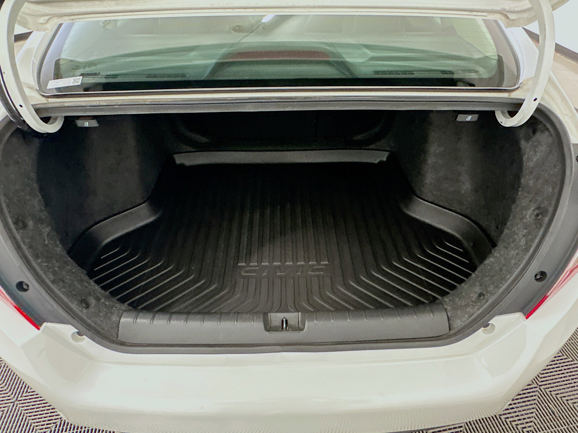 Used 2017 Honda Civic Touring image 30