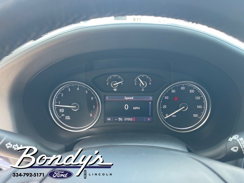 Used 2021 Buick Enclave Essence image 5