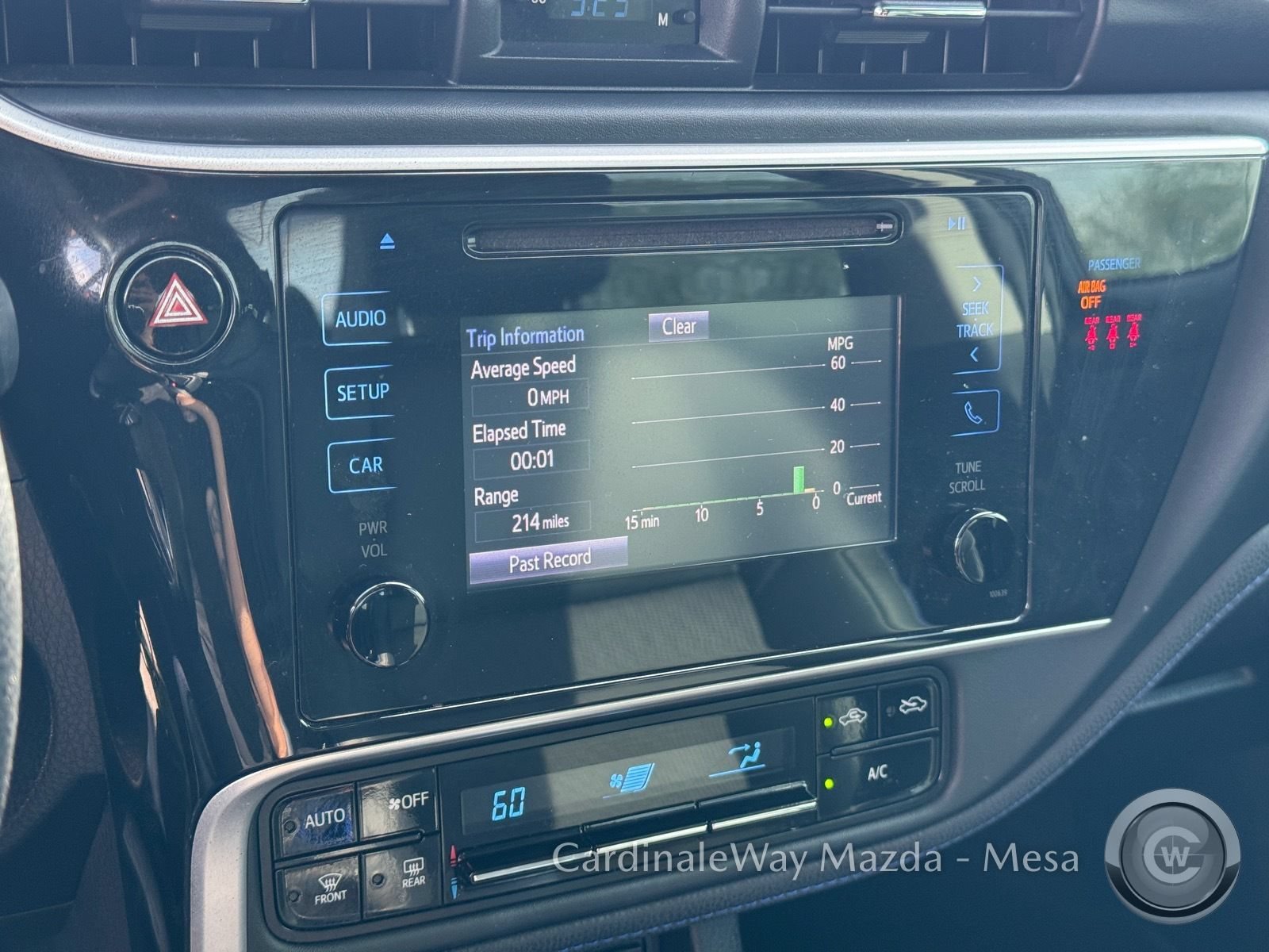Used 2019 Toyota Corolla SE w/ Carpet Mat Package (TMS) FWD image 23