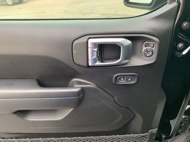 Used 2021 Jeep Wrangler Unlimited Sport image 23