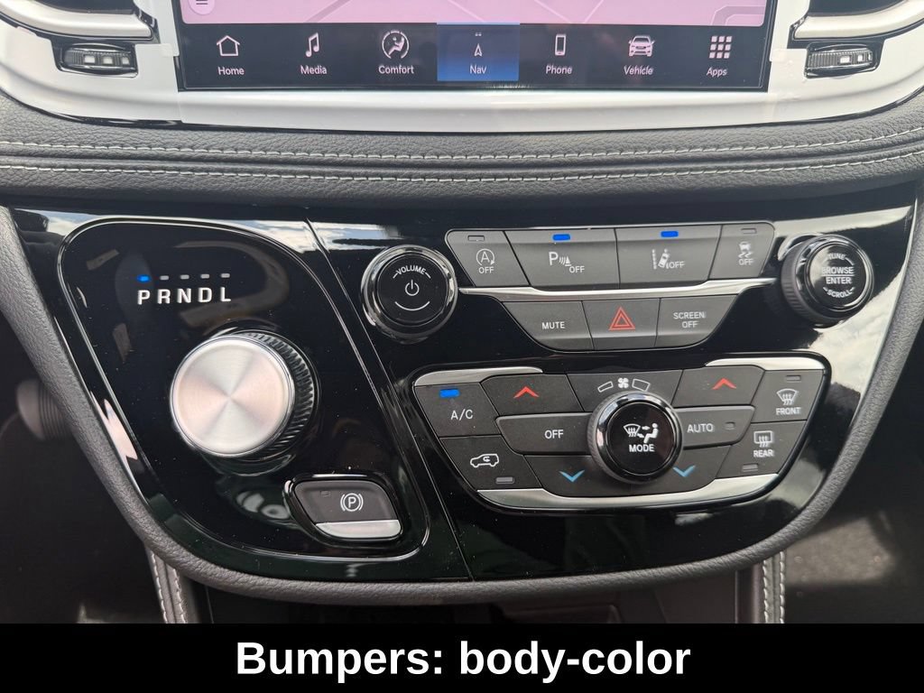 New 2027 Chrysler Pacifica Limited FWD image 16