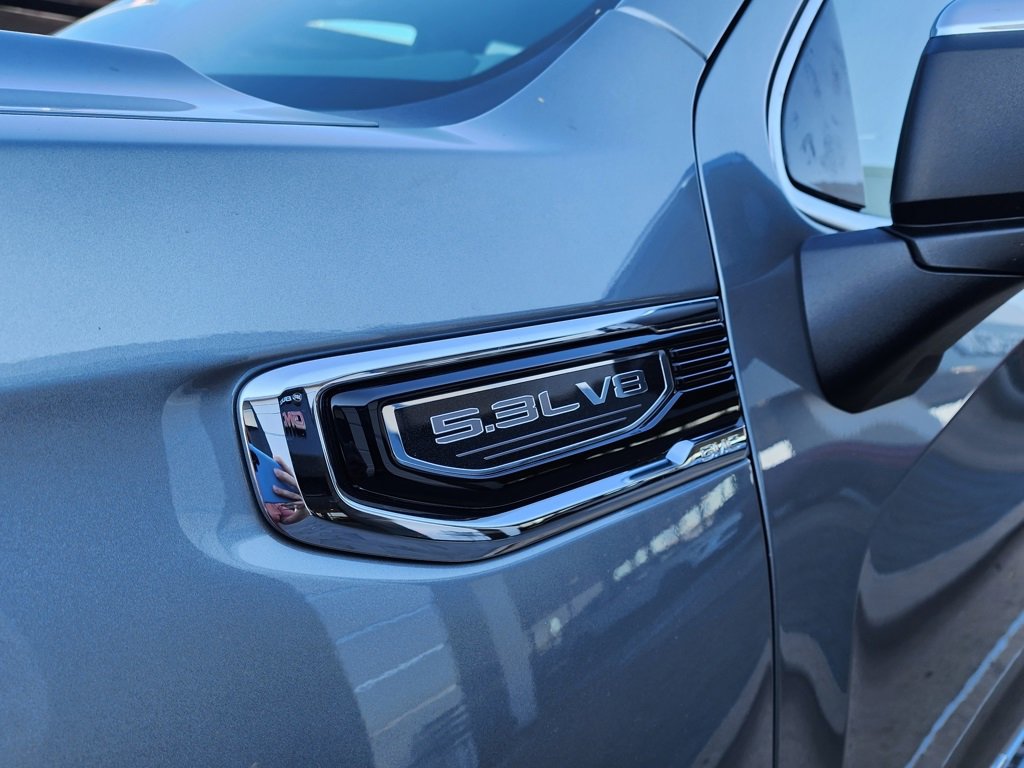 New 2026 GMC Sierra 1500 SLT w/ SLT Premium Plus Package image 11