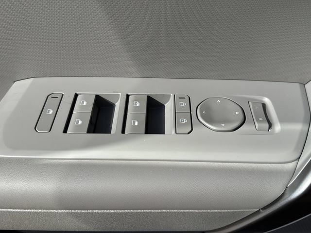 New 2027 Kia Seltos S FWD image 23