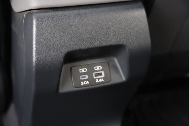 Certified 2025 Subaru Crosstrek 2.0i Premium image 17