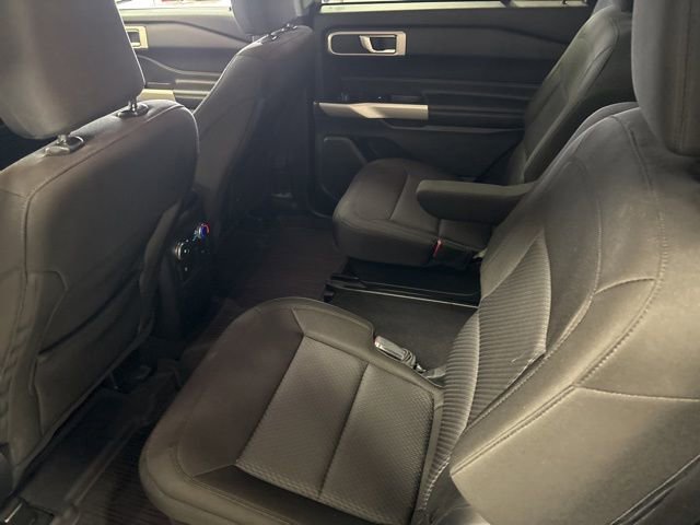 Used 2022 Ford Explorer XLT image 15