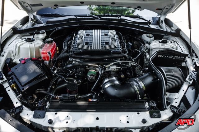 Used 2018 Chevrolet Camaro ZL1 RWD image 31