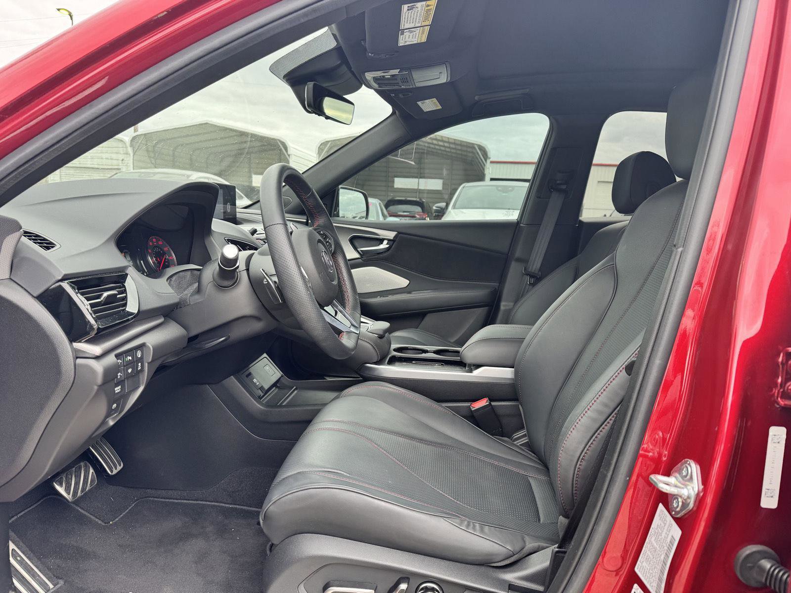 Used 2025 Acura RDX A-Spec image 5