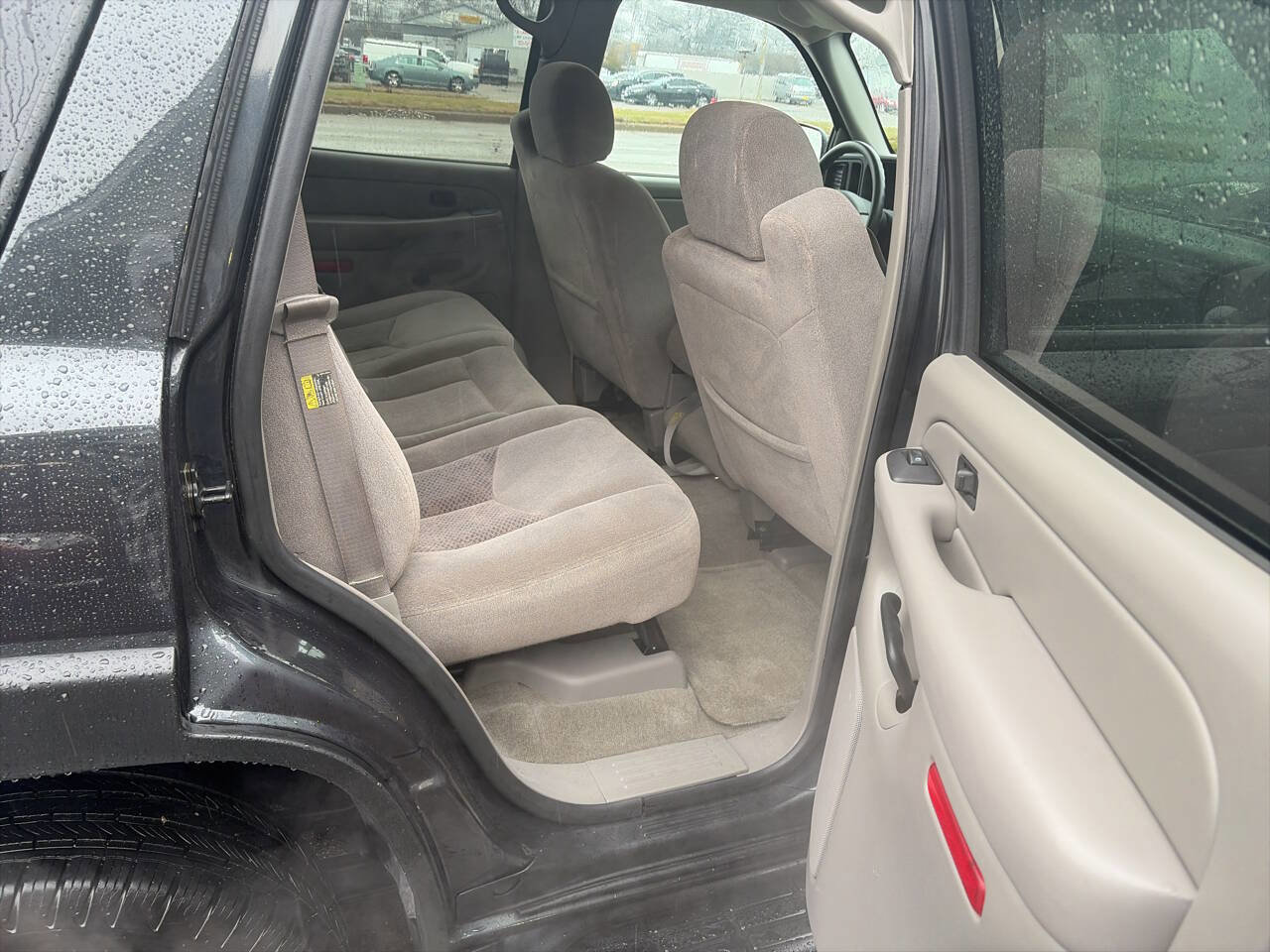 Used 2004 Chevrolet Tahoe LS image 12