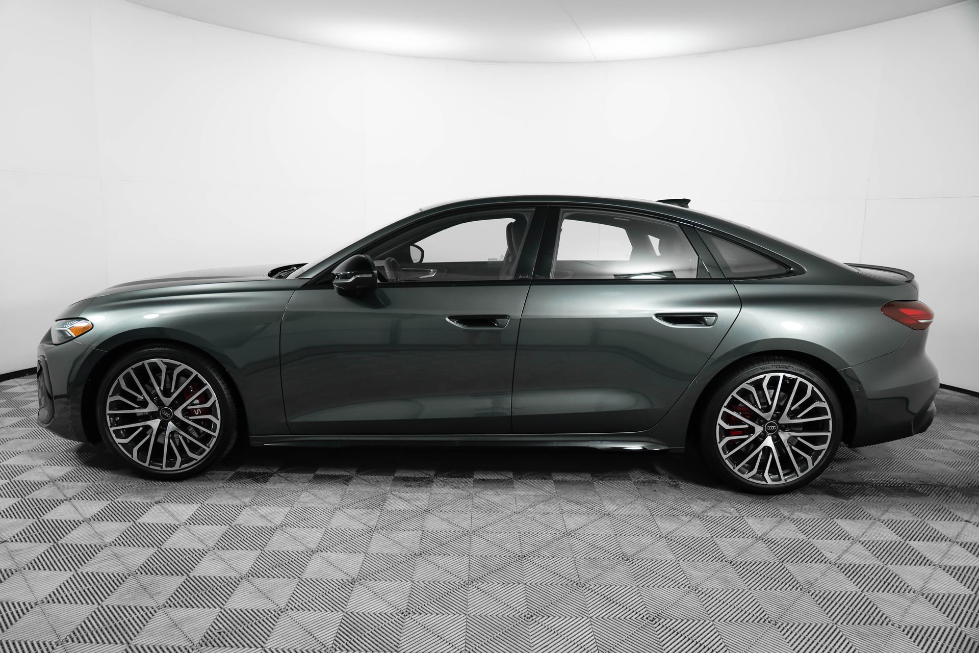 New 2025 Audi S5 Premium Plus image 4