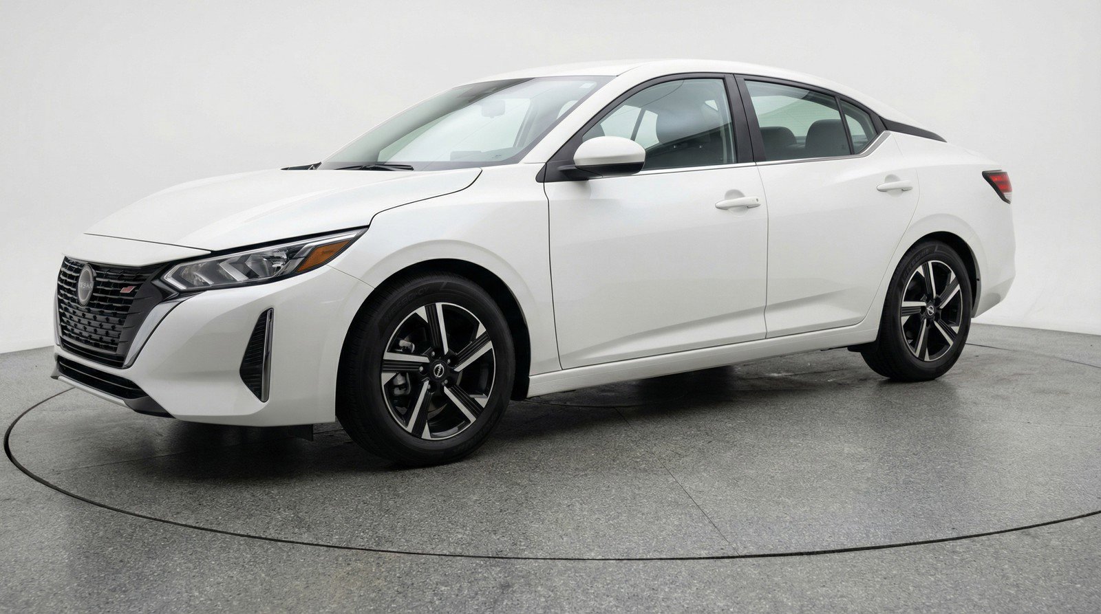 Used 2025 Nissan Sentra SV FWD image 3