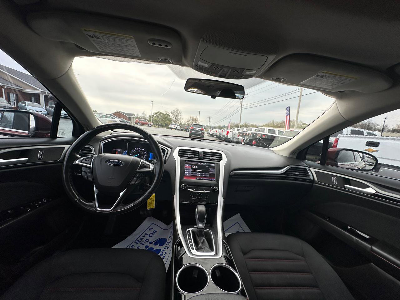 Used 2014 Ford Fusion SE image 10