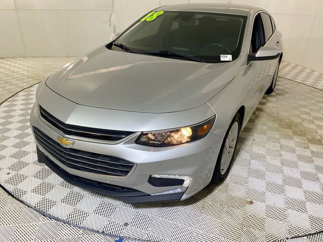 Used 2018 Chevrolet Malibu RS w/ Driver Confidence Package FWD image 11