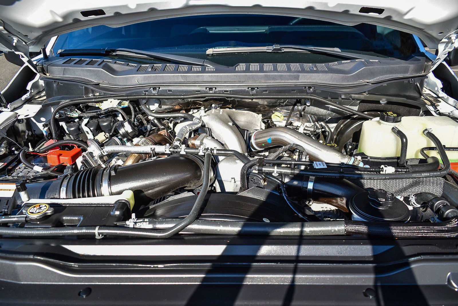 Used 2024 Ford F350 Lariat w/ Lariat Ultimate Package image 25