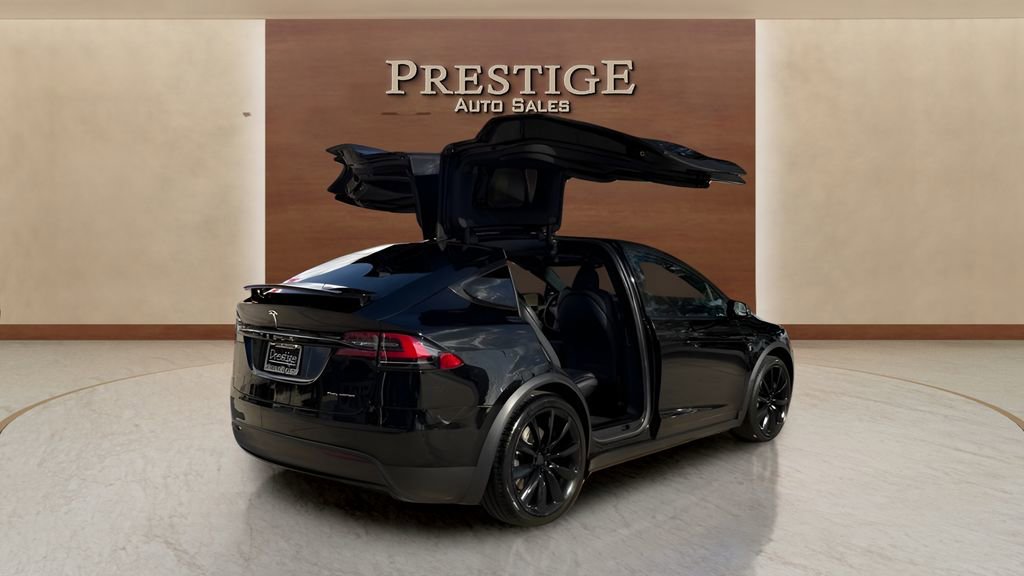 Used 2020 Tesla Model X Long Range image 17