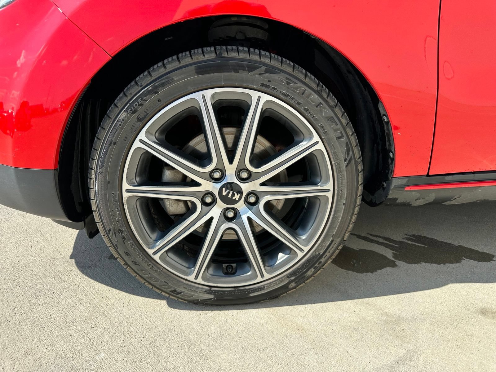 Used 2017 Kia Soul ! w/ Tech Package FWD image 10