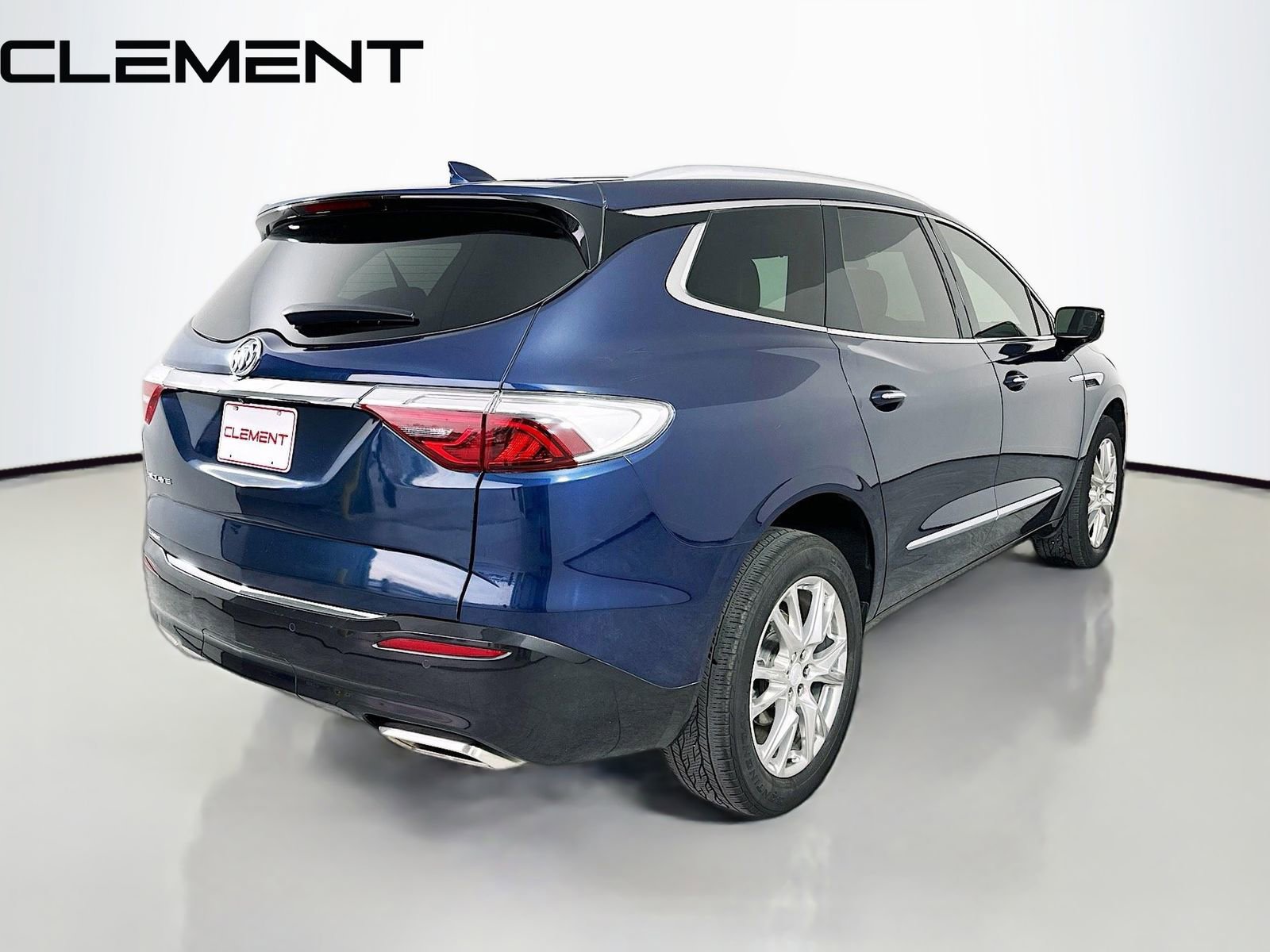 Used 2022 Buick Enclave Essence w/ Experience Buick Package image 7