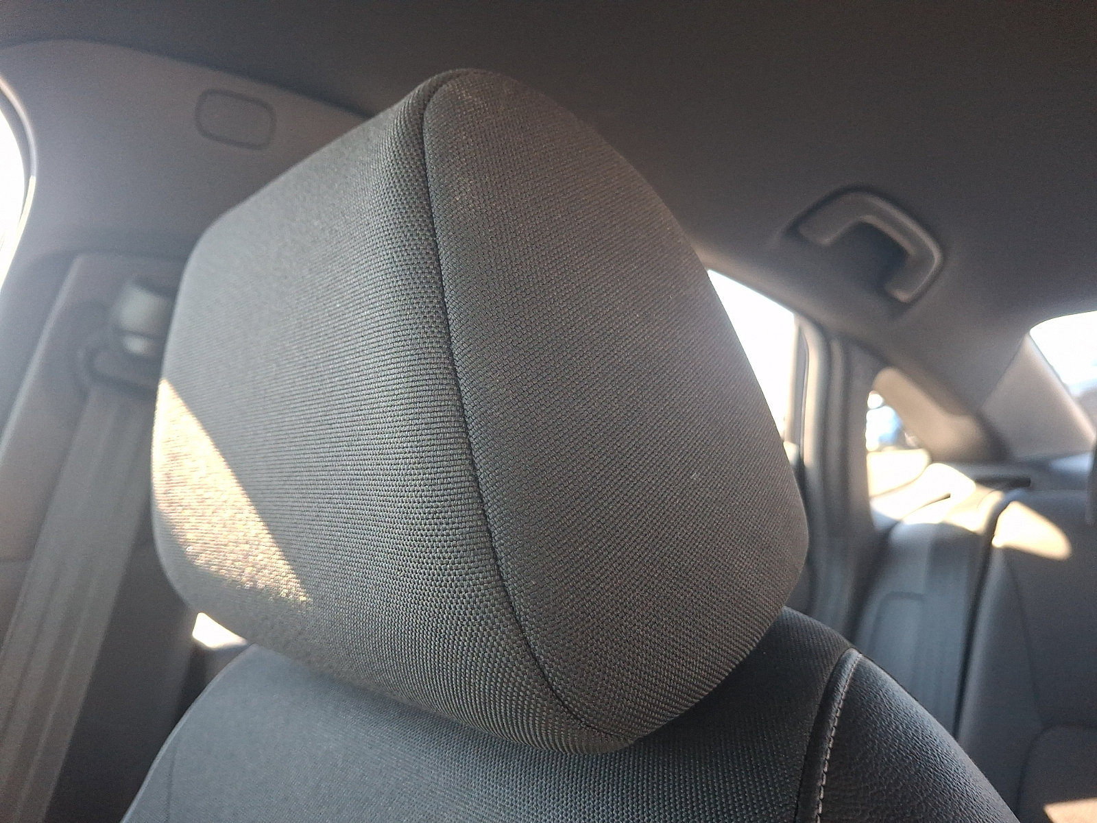 Used 2025 Honda Civic Sport image 13