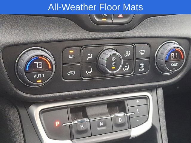 Used 2023 GMC Terrain SLT w/ Elevation Edition image 19