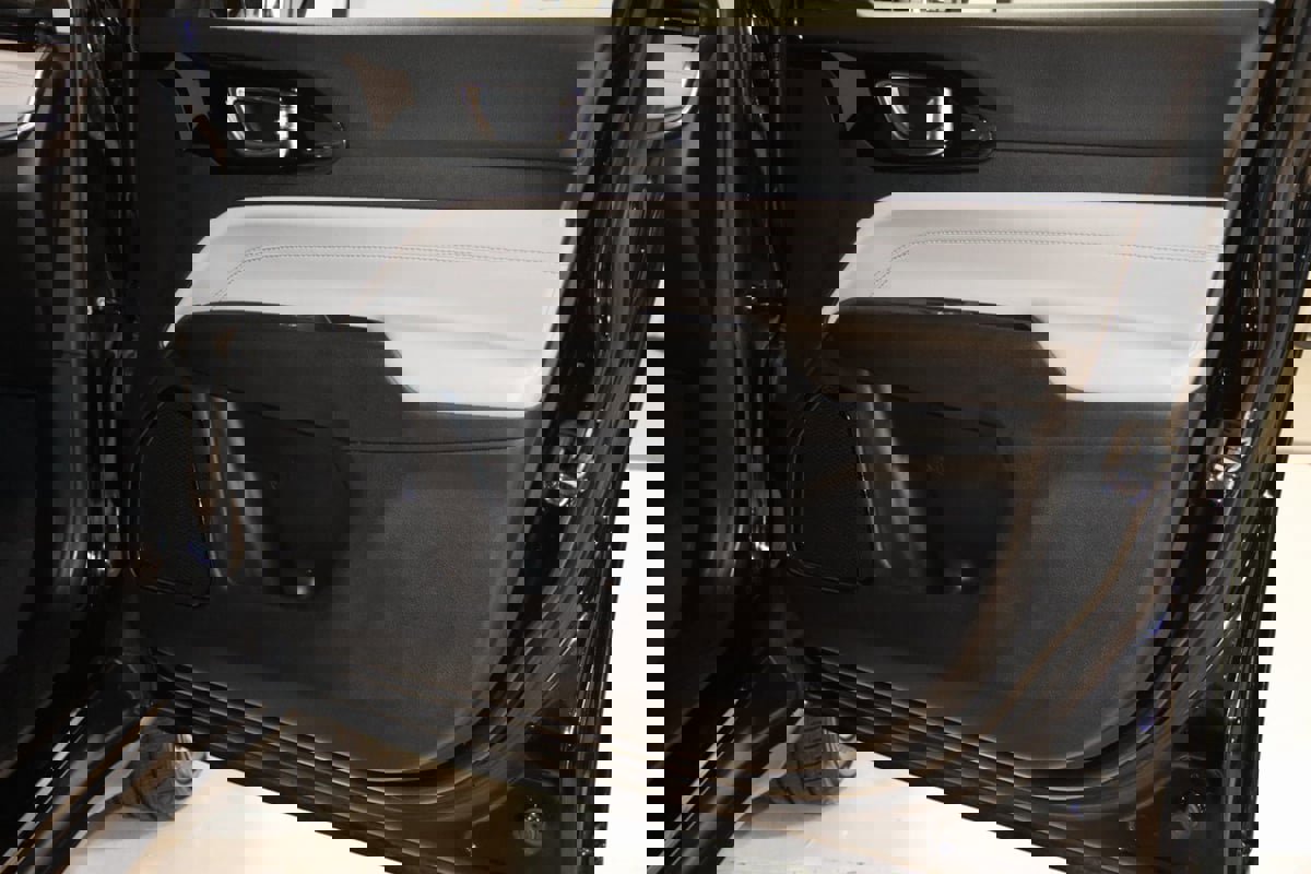 Used 2022 Jeep Compass Limited image 42