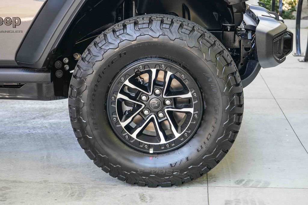 New 2026 Jeep Wrangler Unlimited Sport AWD/4WD image 10