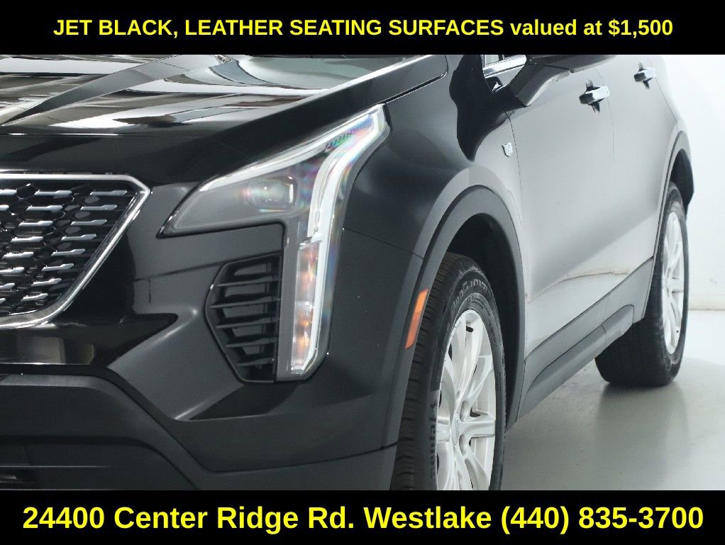 Used 2023 Cadillac XT4 Luxury w/ Cold Weather Package image 5